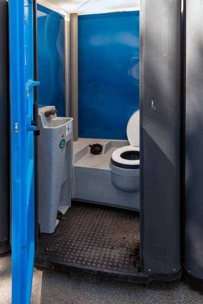 Best Construction site porta potty rental  in Elroy, WI